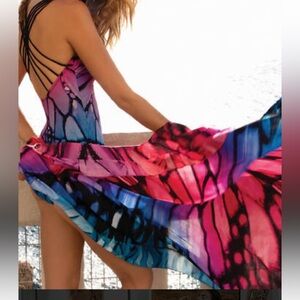 Rare year 2K gottex  100% silk  abstract  pool cover up one size